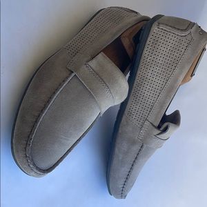 Men’s Hugo Boss Loafers size 9